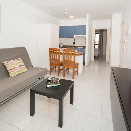 Conylanza Carmenes * Costa Teguise